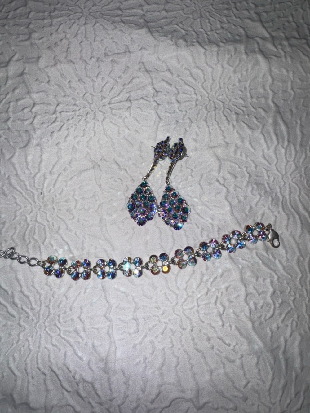 Aurora Crystal Floral Bracelet and Drop Earrings Set - Iridescent